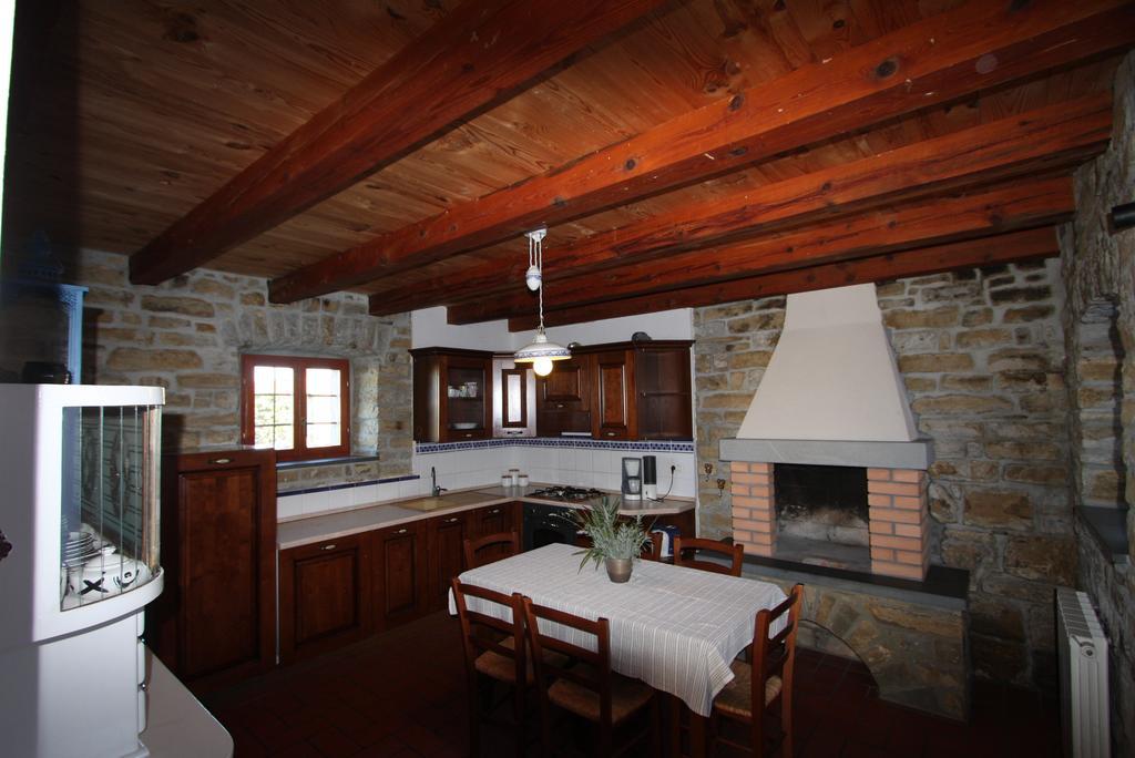 Holiday Home Manzan Koper Exteriér fotografie